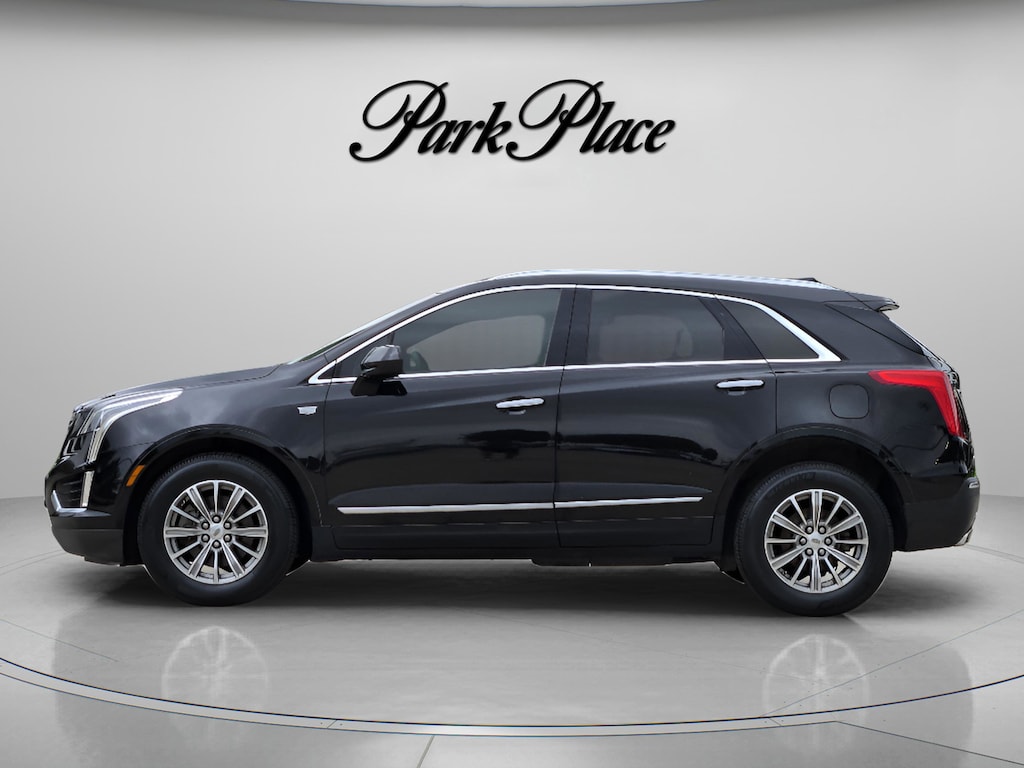 Used 2017 CADILLAC XT5 Luxury SUV
