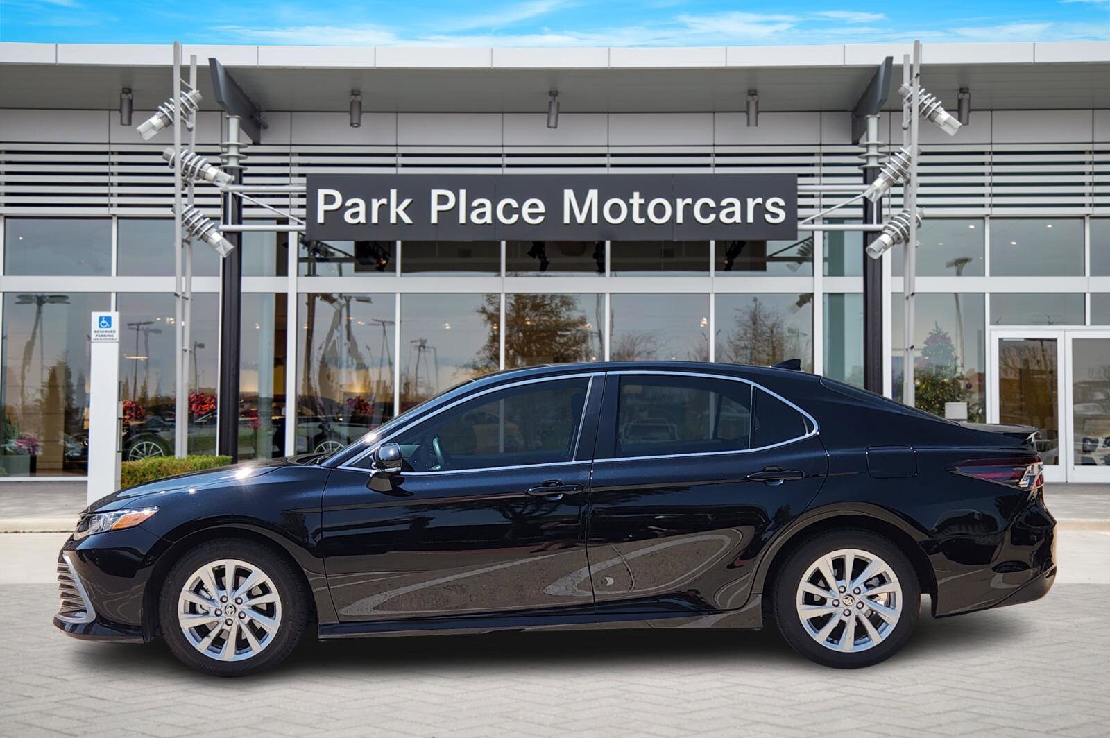 2024 Toyota Camry LE photo 3