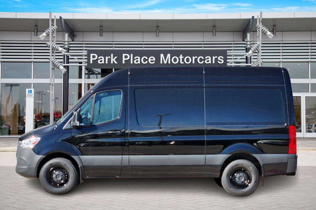 New 2024 Mercedes-Benz Sprinter 2500 Standard Roof 4-Cyl Diesel HO Van