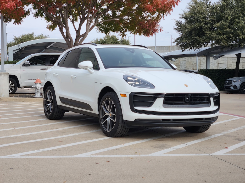 Used 2023 Porsche Macan T SUV