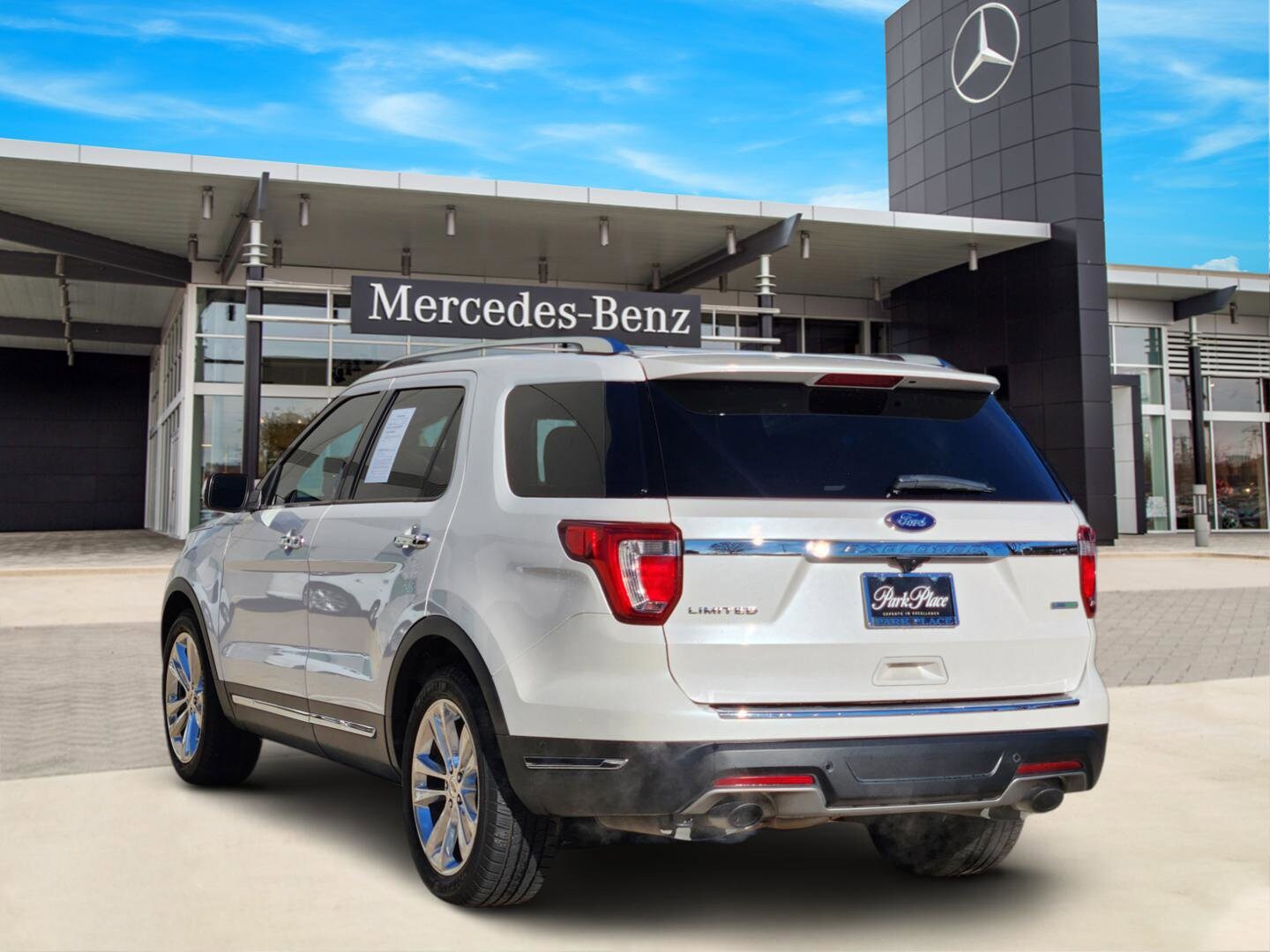 2018 Ford Explorer Limited photo 2