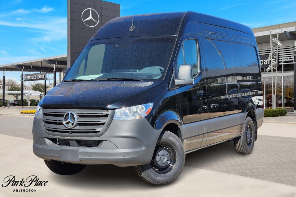 New 2024 Mercedes-Benz Sprinter 2500 Standard Roof 4-Cyl Diesel HO Van