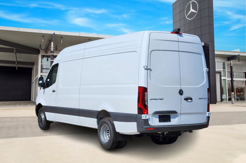 New 2025 Mercedes-Benz Sprinter 3500XD High Roof 4-Cyl Diesel HO Van Cargo Van