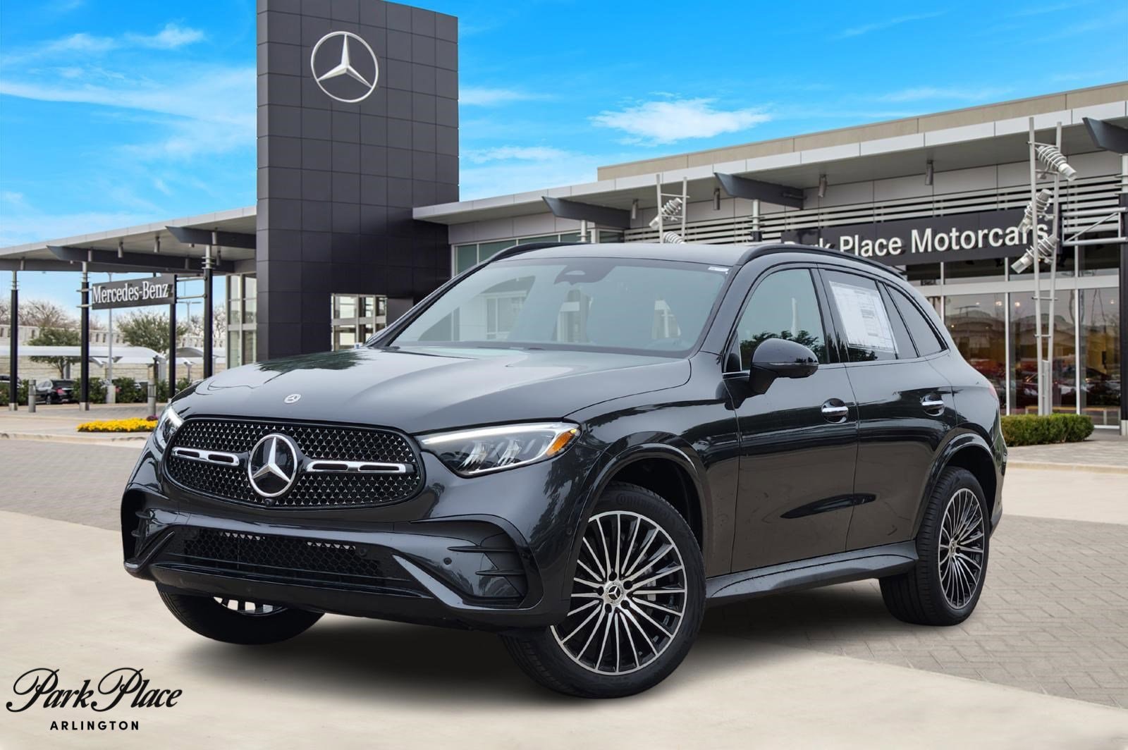 2025 Mercedes-Benz GLC 300 SUV 