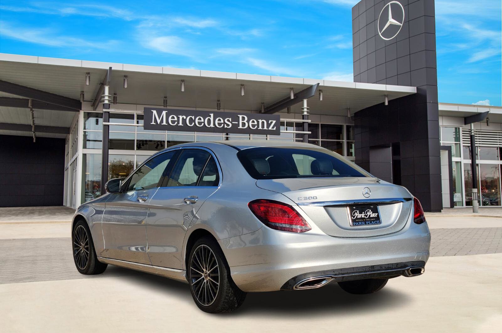 2020 Mercedes Benz C 300 Sedan photo 4