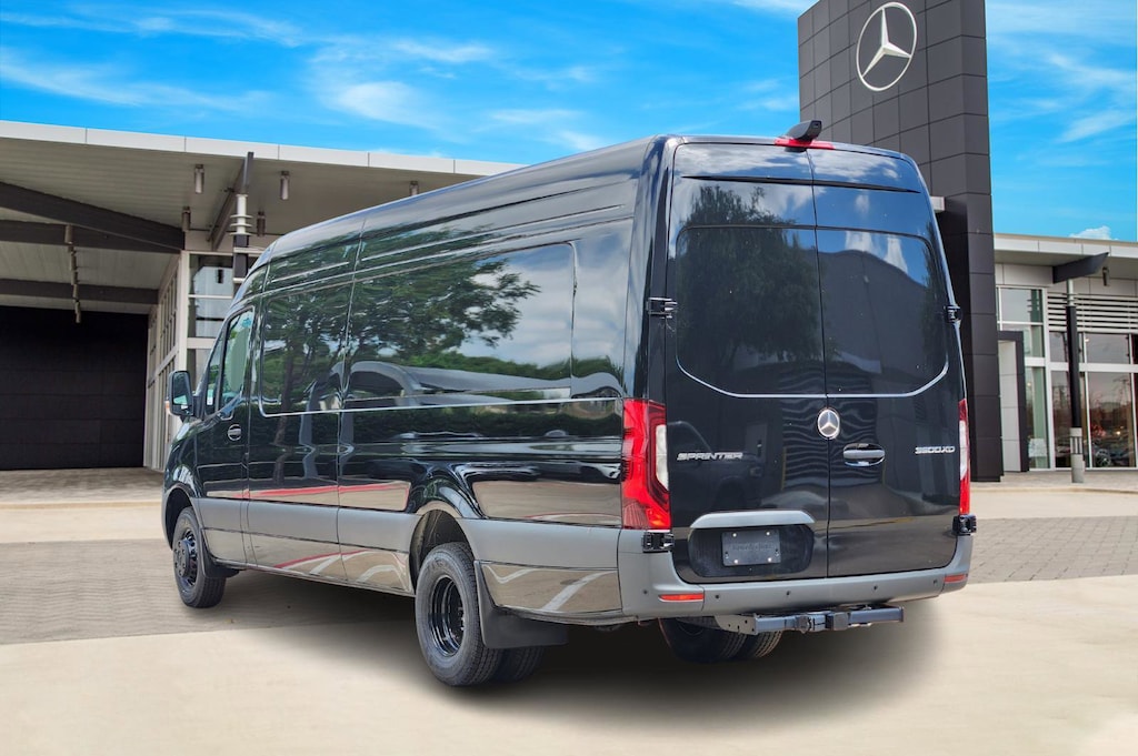 New 2025 Mercedes-Benz Sprinter 3500XD High Roof 4-Cyl Diesel HO Van Extended Cargo Van