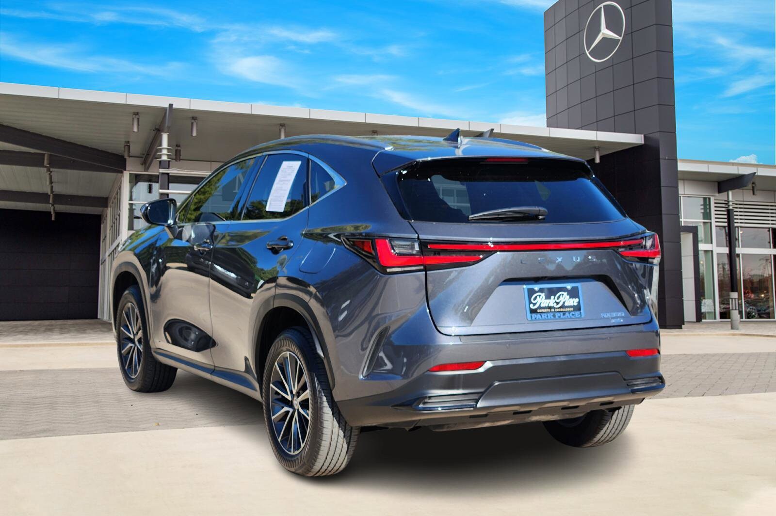 2025 Lexus NX 350 Premium photo 4
