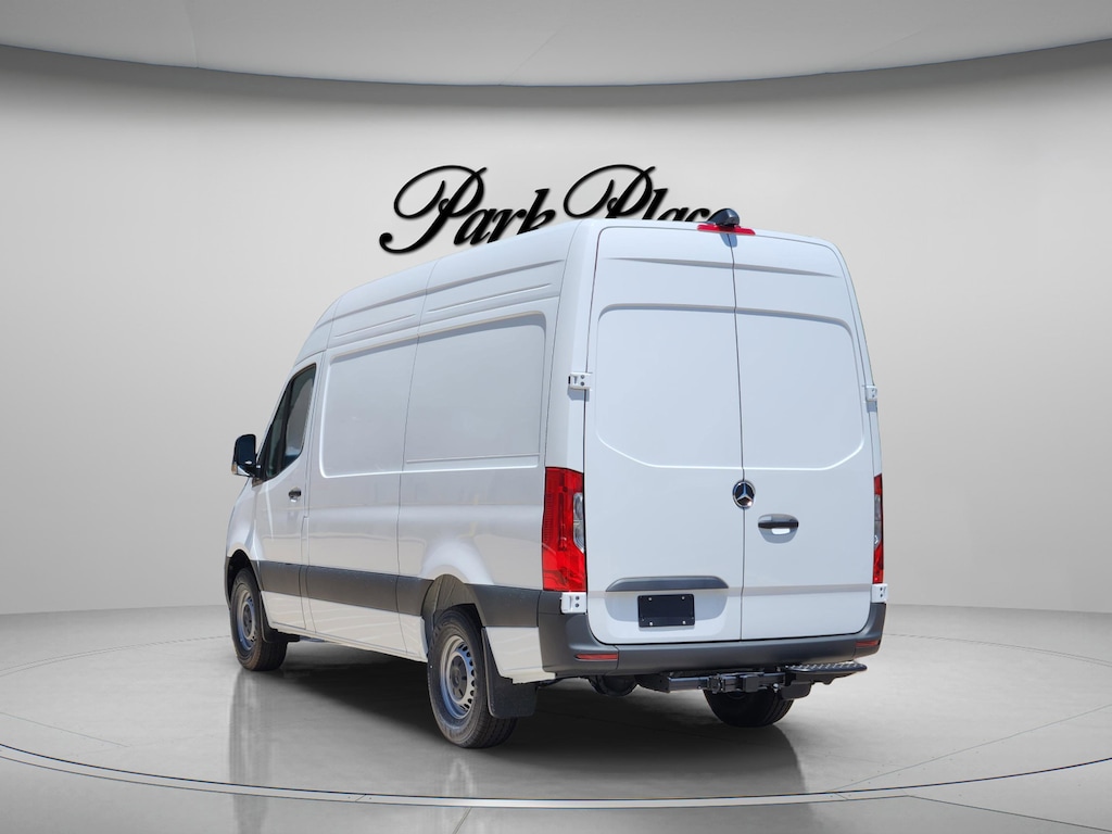 New 2026 Mercedes-Benz Sprinter 2500 Standard Roof 4-Cyl Diesel Van Cargo Van