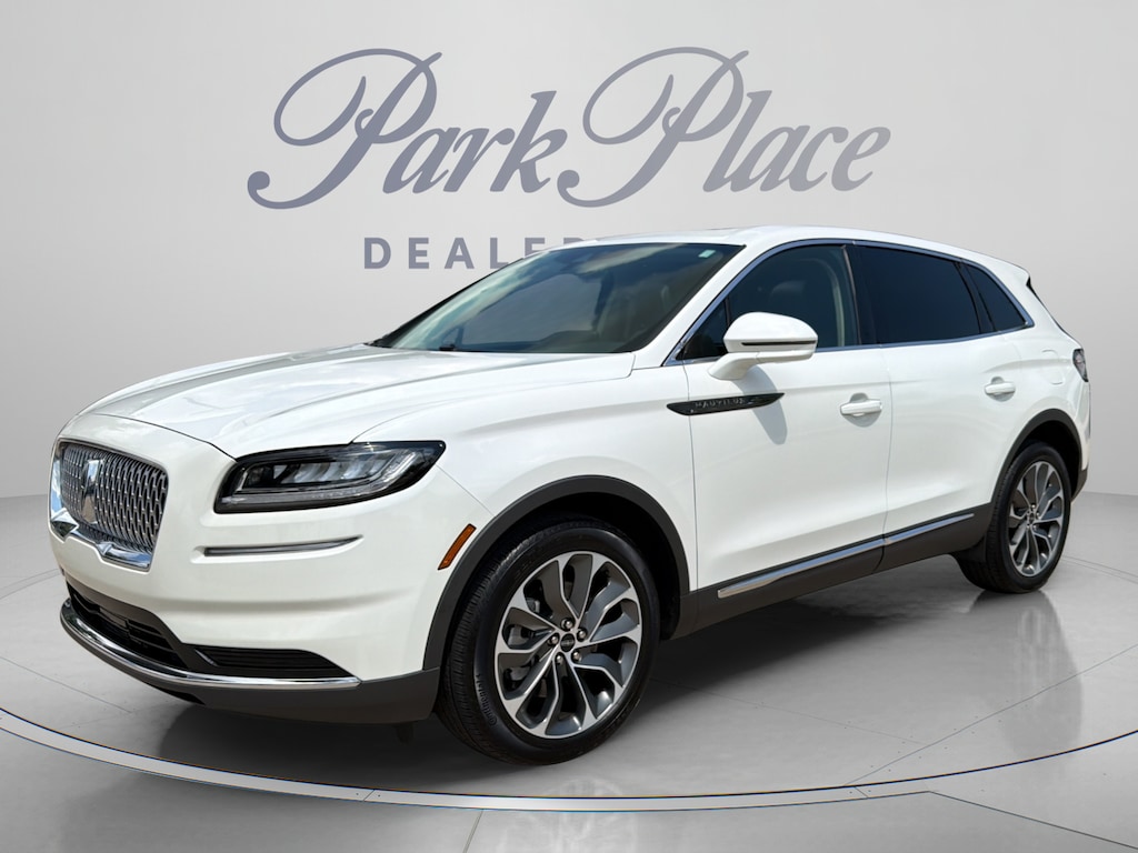 Used 2023 Lincoln Nautilus Reserve SUV