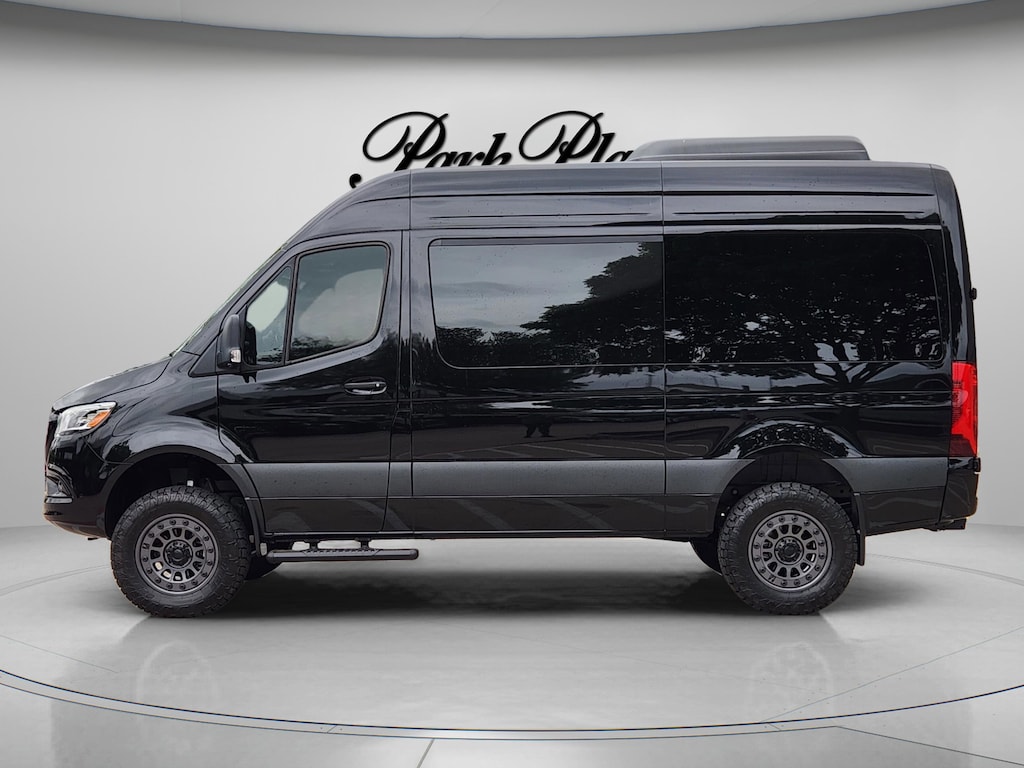 New 2025 Mercedes-Benz Sprinter 2500 Standard Roof 4-Cyl Diesel HO Van Passenger Van