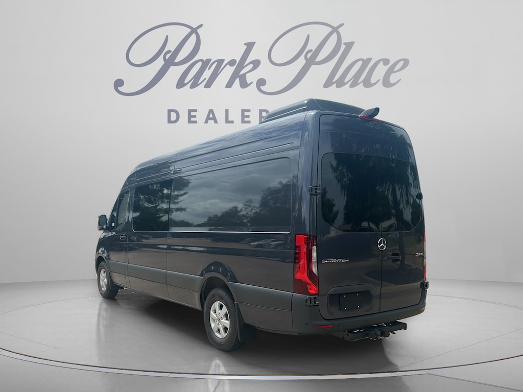 New 2026 Mercedes-Benz Sprinter 2500 High Roof 4-Cyl Diesel HO Van Crew Van