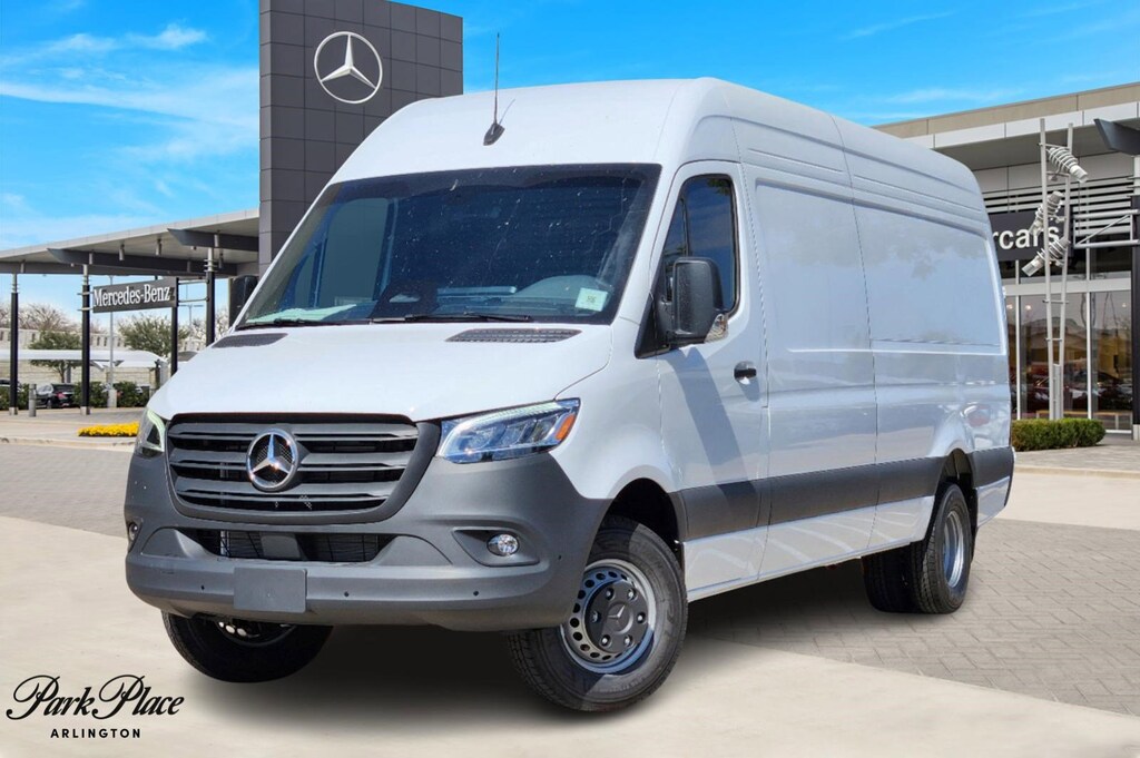 New 2025 Mercedes-Benz Sprinter 3500XD High Roof 4-Cyl Diesel HO Van Cargo Van