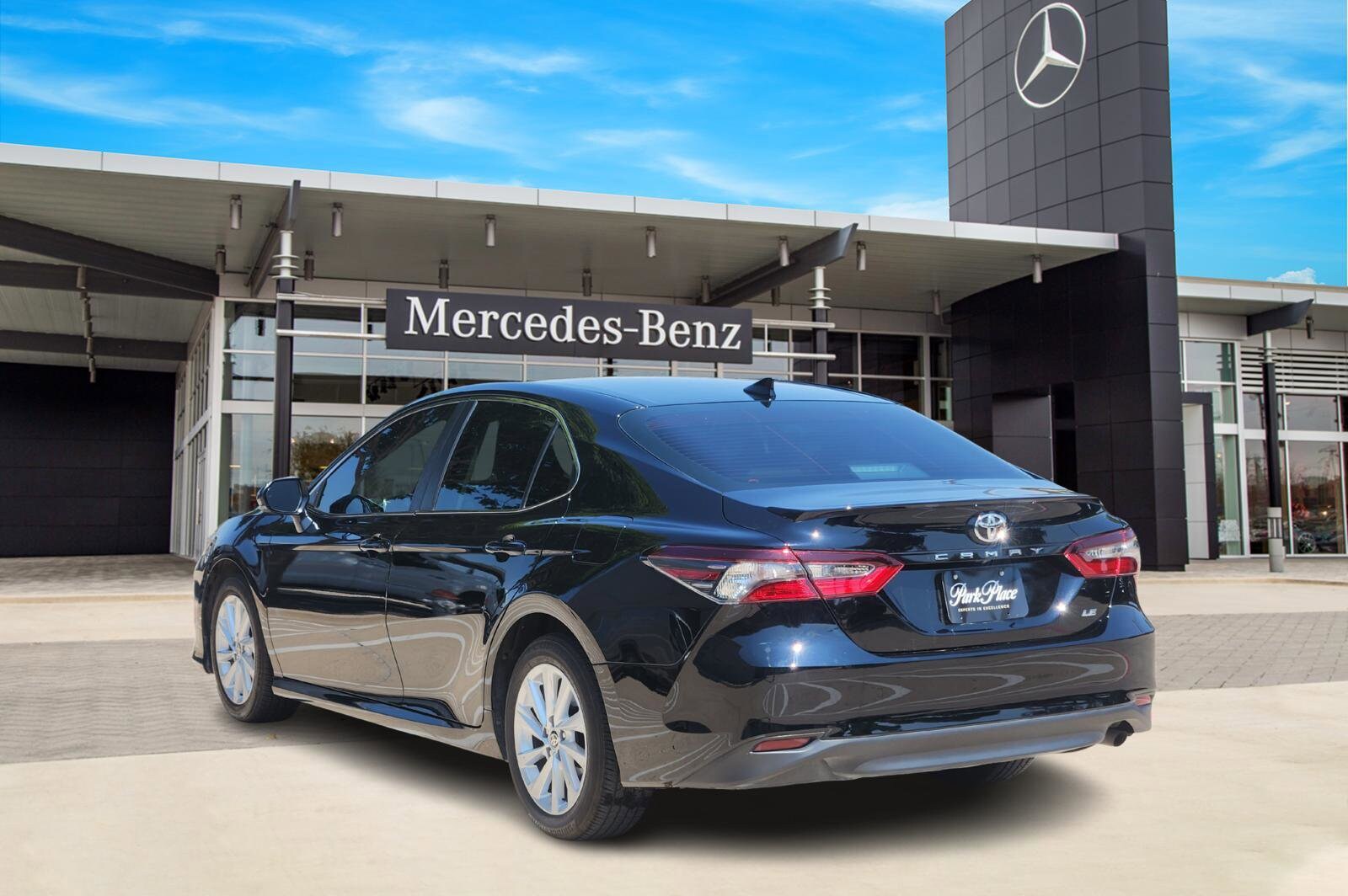 2024 Toyota Camry LE photo 4