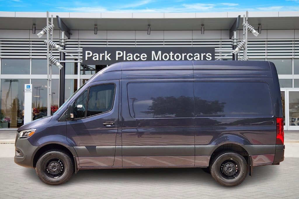 New 2025 Mercedes-Benz Sprinter 2500 Standard Roof 4-Cyl Diesel HO Van Cargo Van
