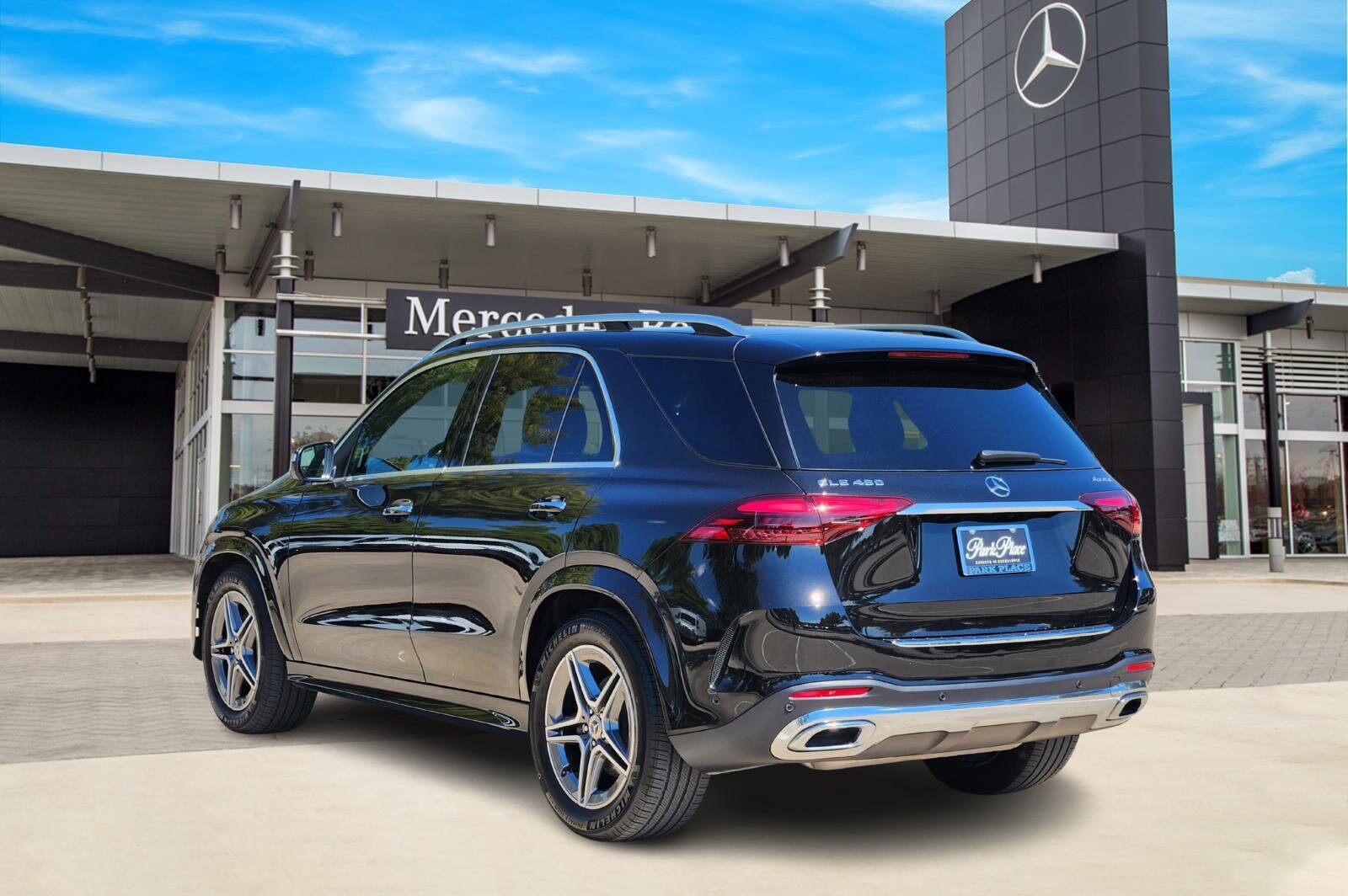 2025 Mercedes Benz GLE 450 4MATIC photo 4