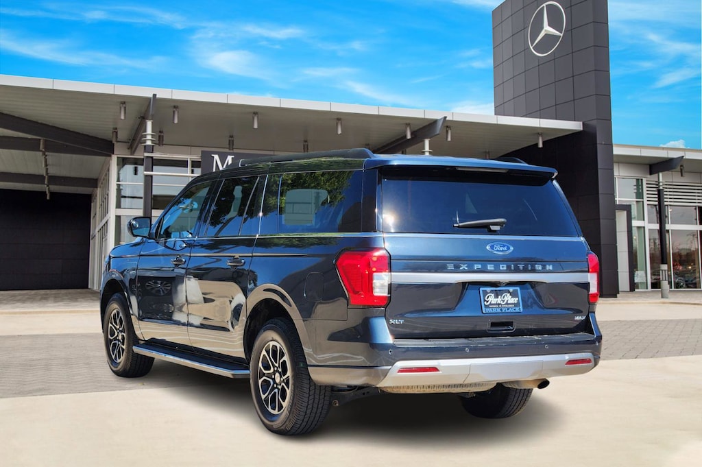 Used 2022 Ford Expedition Max XLT SUV