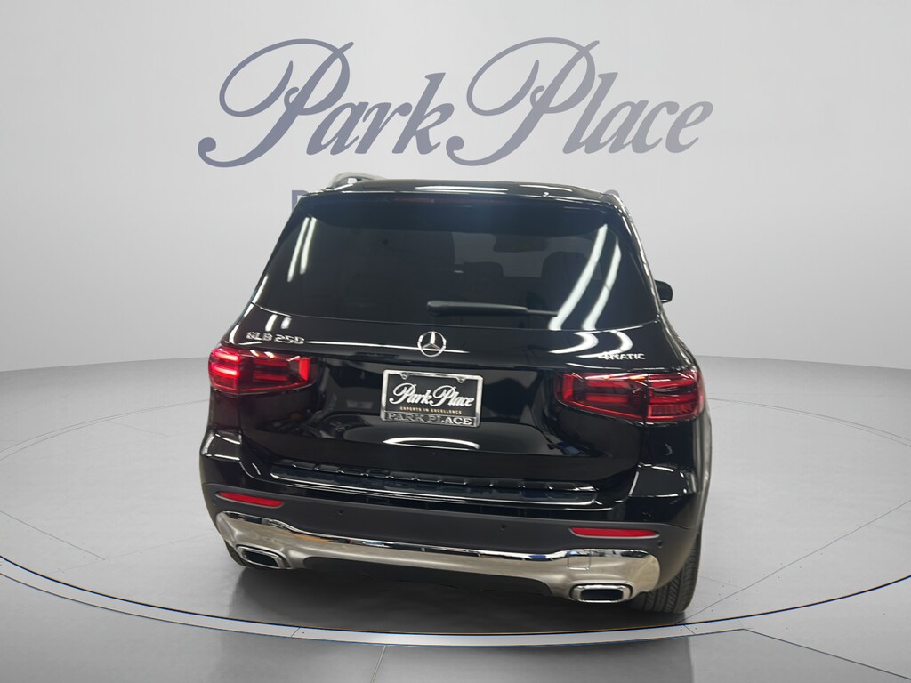 New 2026 Mercedes-Benz GLB 250 4MATIC SUV