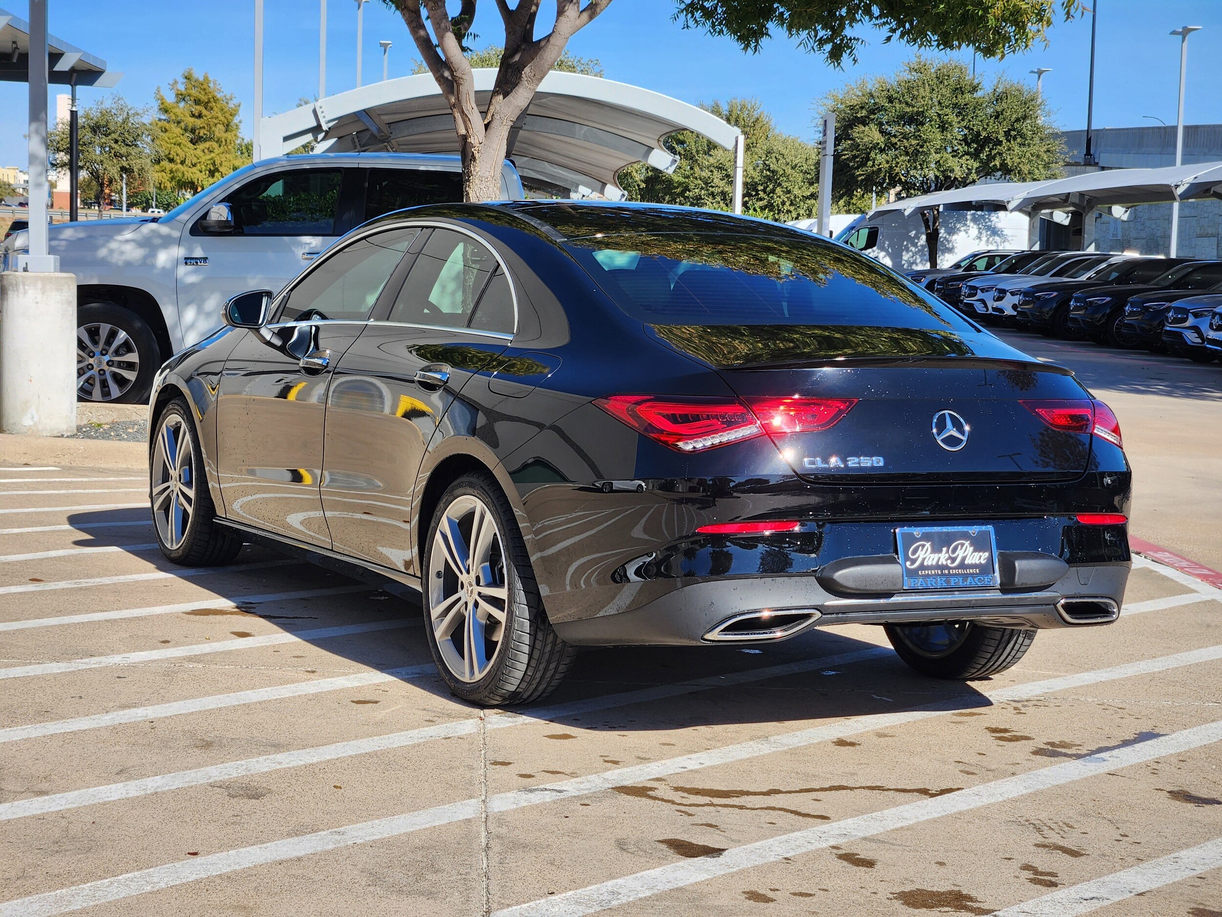 2022 Mercedes Benz CLA 250 photo 2
