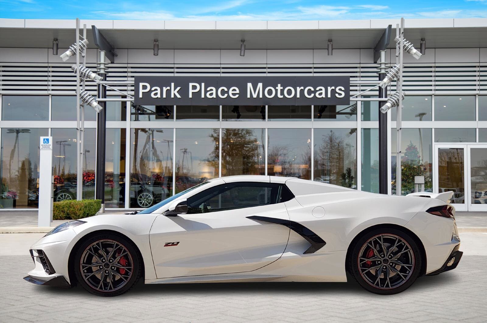 2023 Chevrolet Corvette Stingray 3LT photo 3