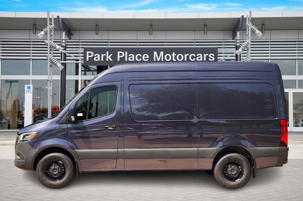 New 2025 Mercedes-Benz Sprinter 2500 Standard Roof 4-Cyl Diesel HO Van Cargo Van