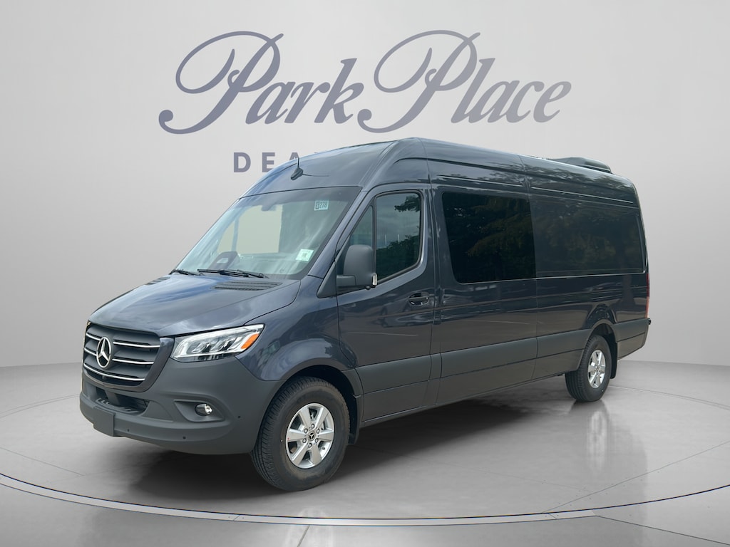 New 2026 Mercedes-Benz Sprinter 2500 High Roof 4-Cyl Diesel HO Van Crew Van