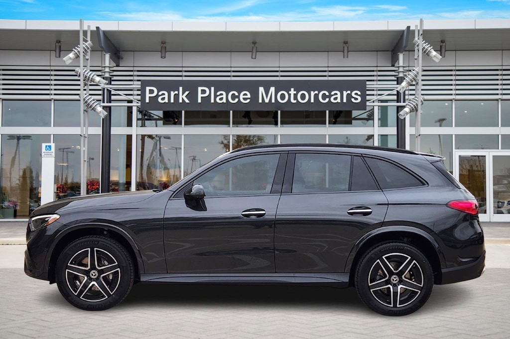 New 2026 Mercedes-Benz GLC 300 SUV