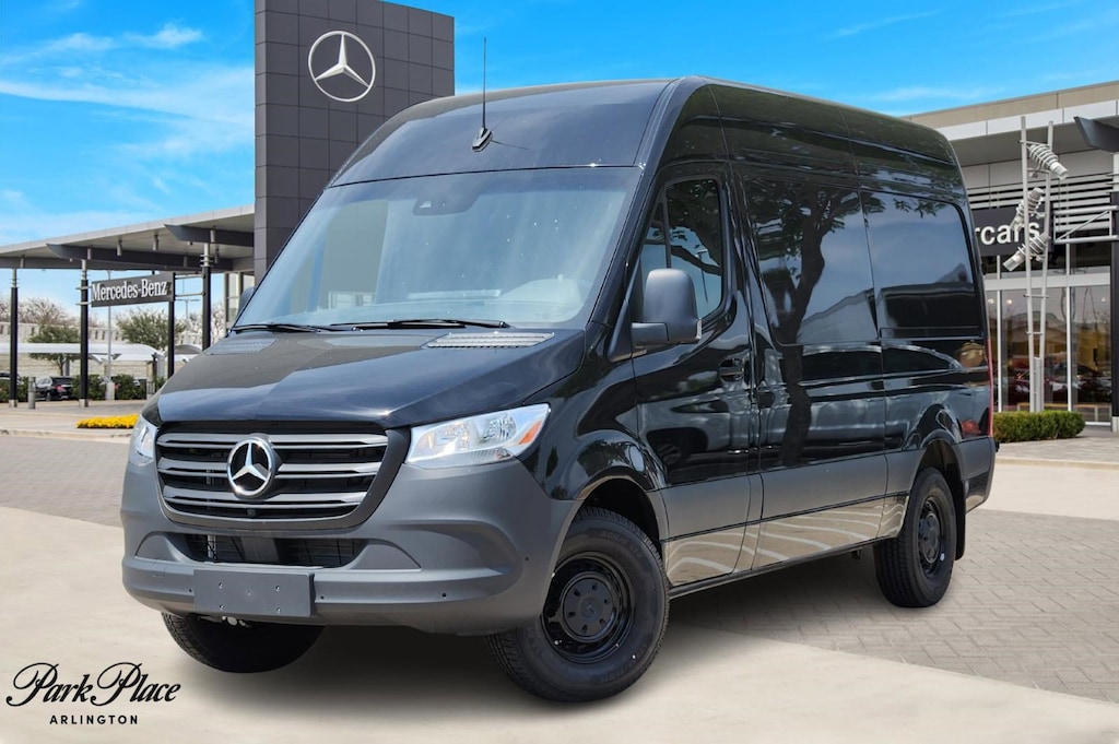 New 2024 Mercedes-Benz Sprinter 2500 Standard Roof 4-Cyl Diesel HO Van