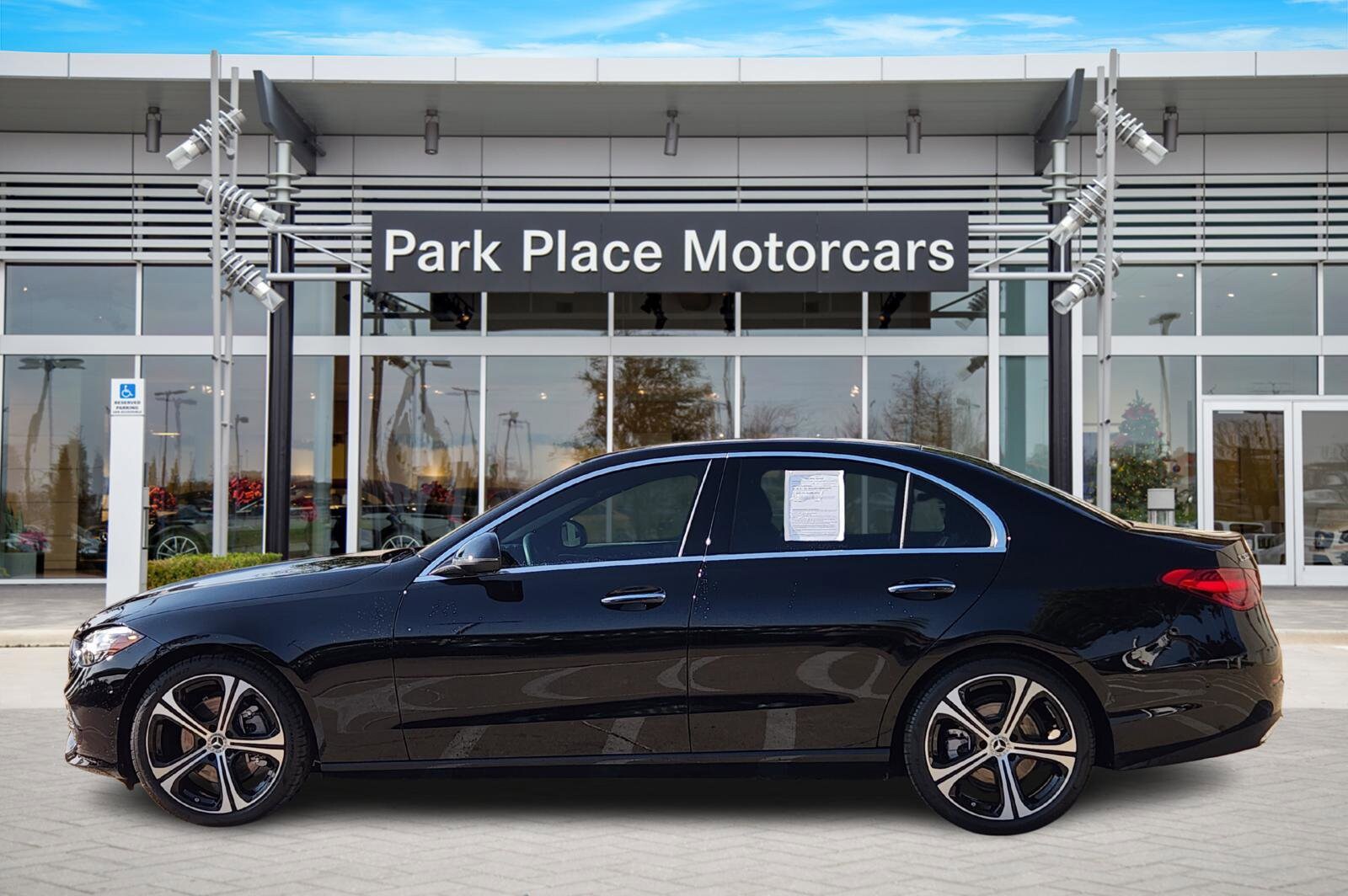 2025 Mercedes Benz C 300 Sedan photo 4