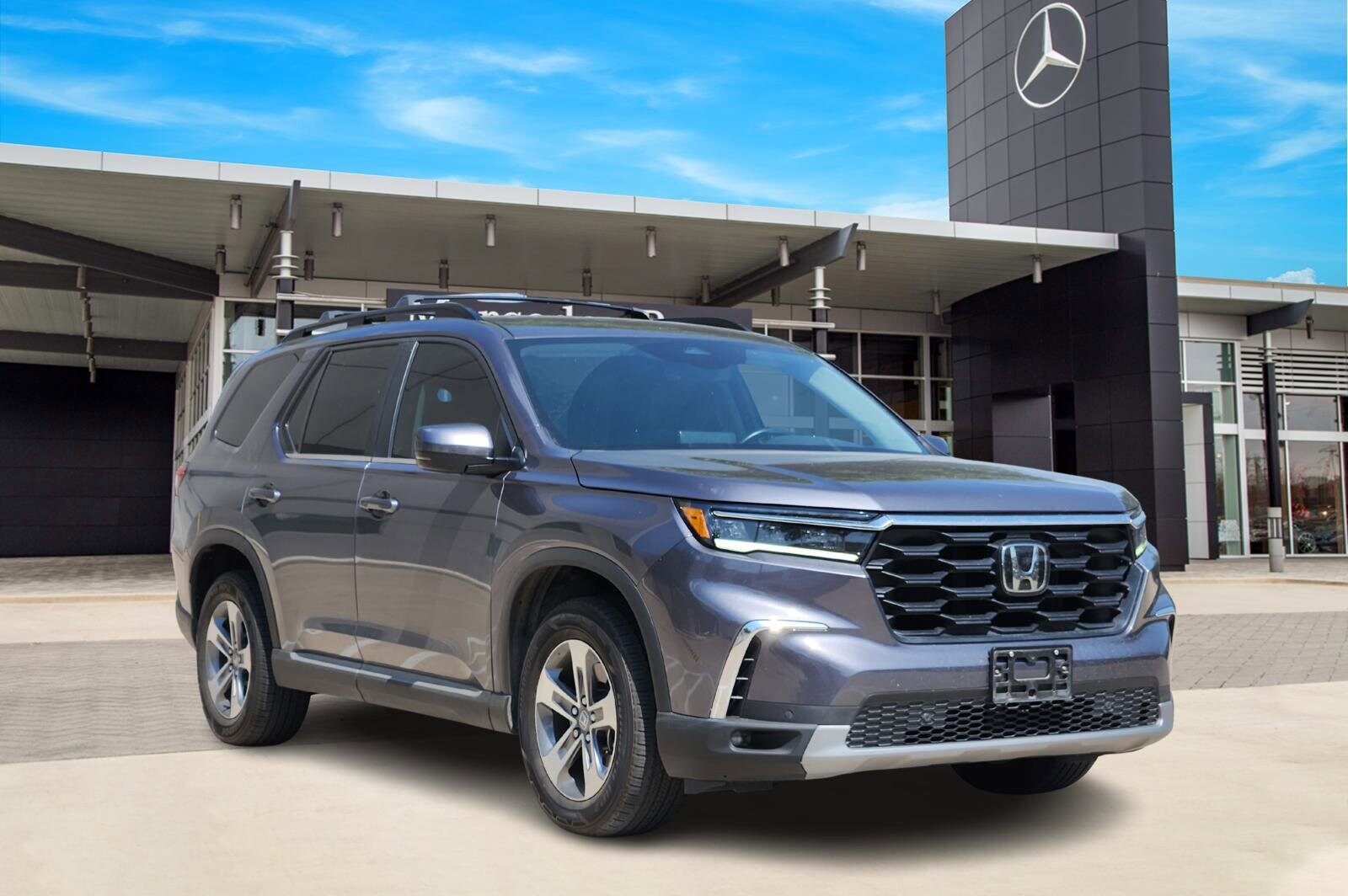 2023 Honda Pilot EX-L photo 2