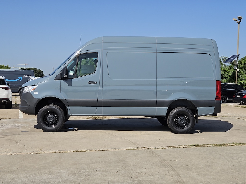 New 2026 Mercedes-Benz Sprinter 2500 Standard Roof 4-Cyl Diesel HO Van Cargo Van