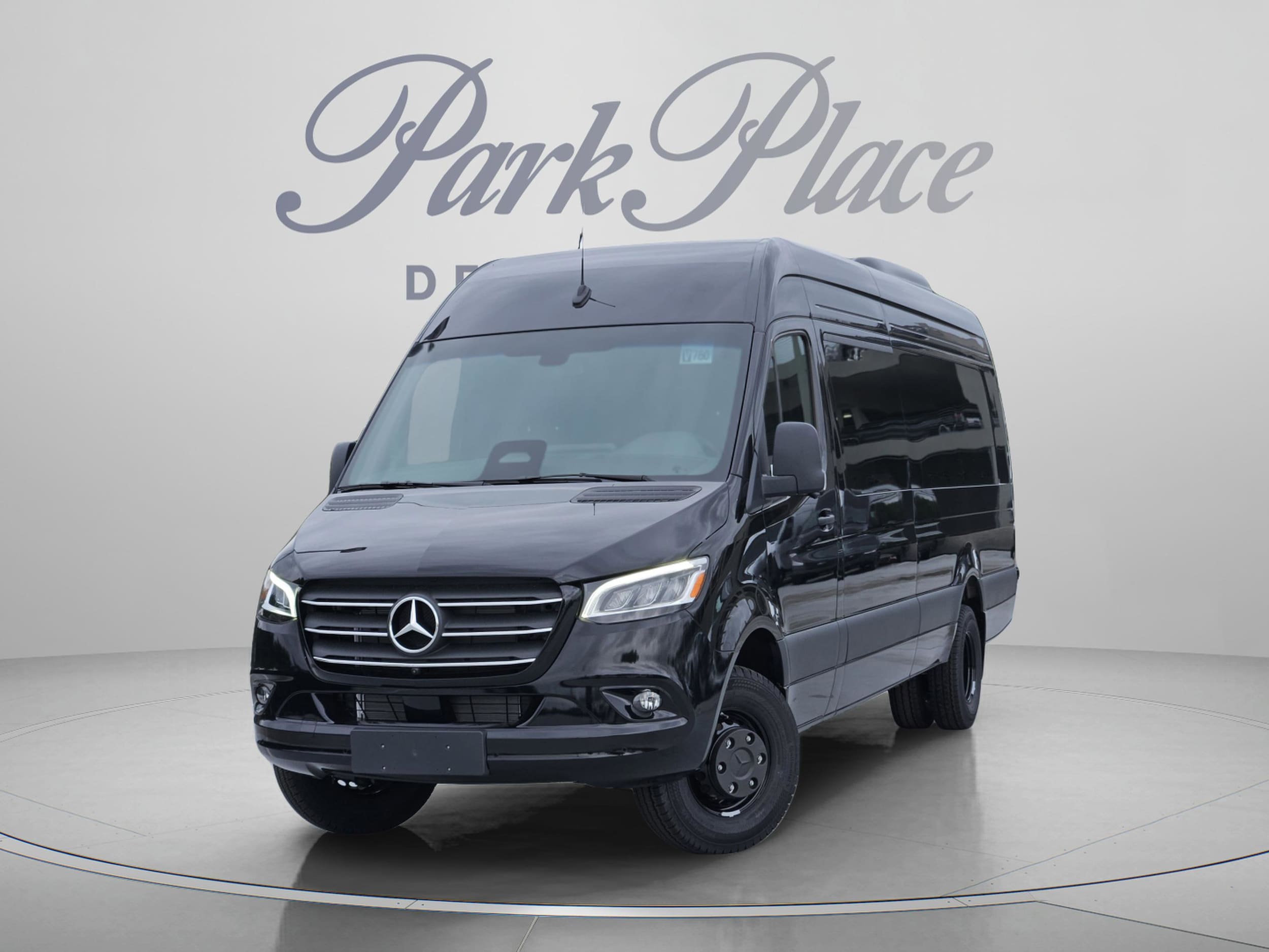 2026 Mercedes-Benz Sprinter 3500 170 Ext WB HO High Roof's photo