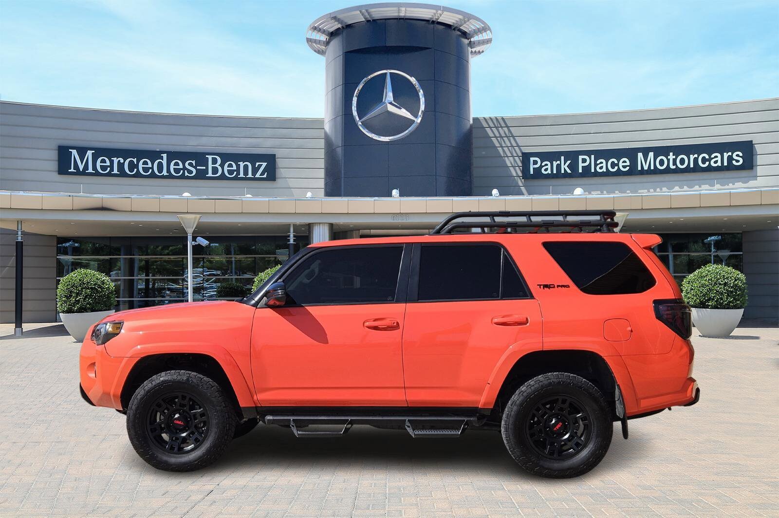 2023 Toyota 4Runner TRD Pro photo 3
