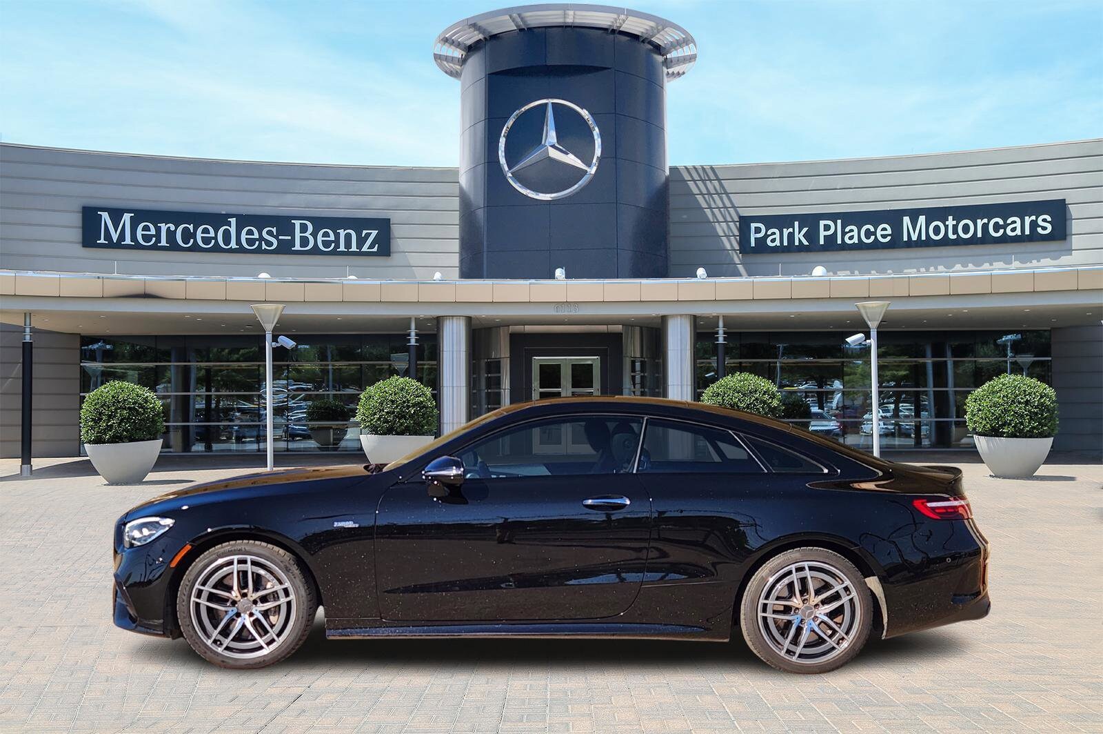 2023 Mercedes Benz E 53 AMG Coupe photo 3