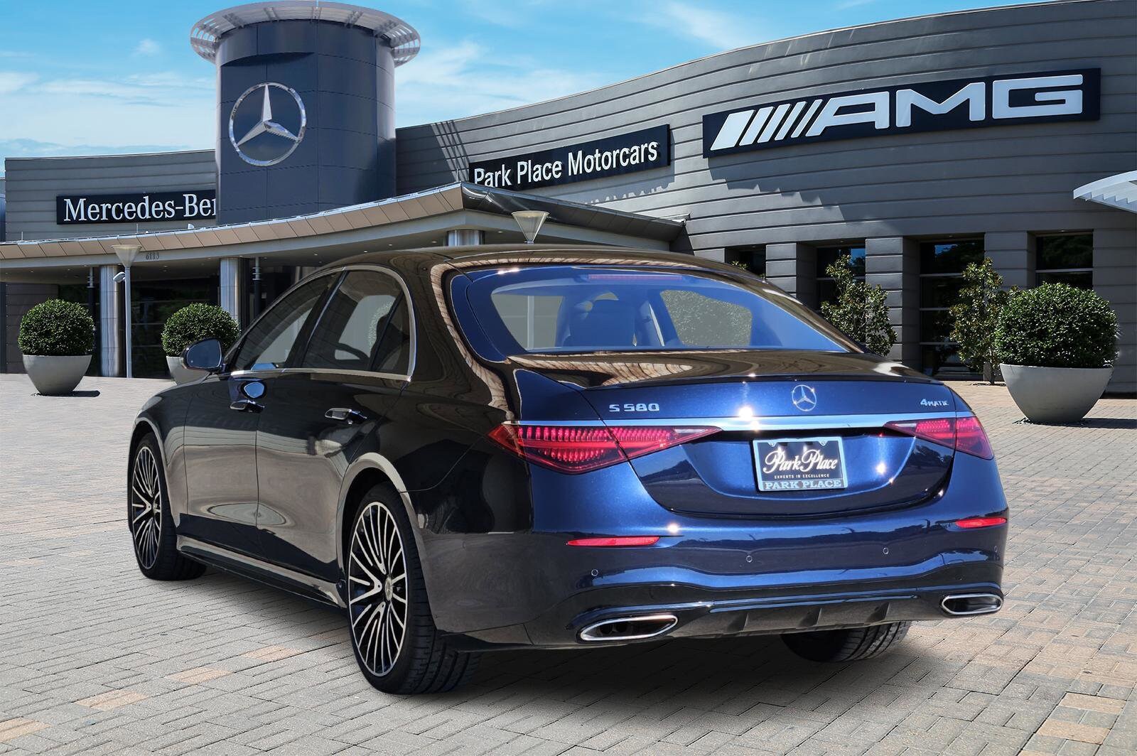 2022 Mercedes Benz S 580 4MATIC photo 3
