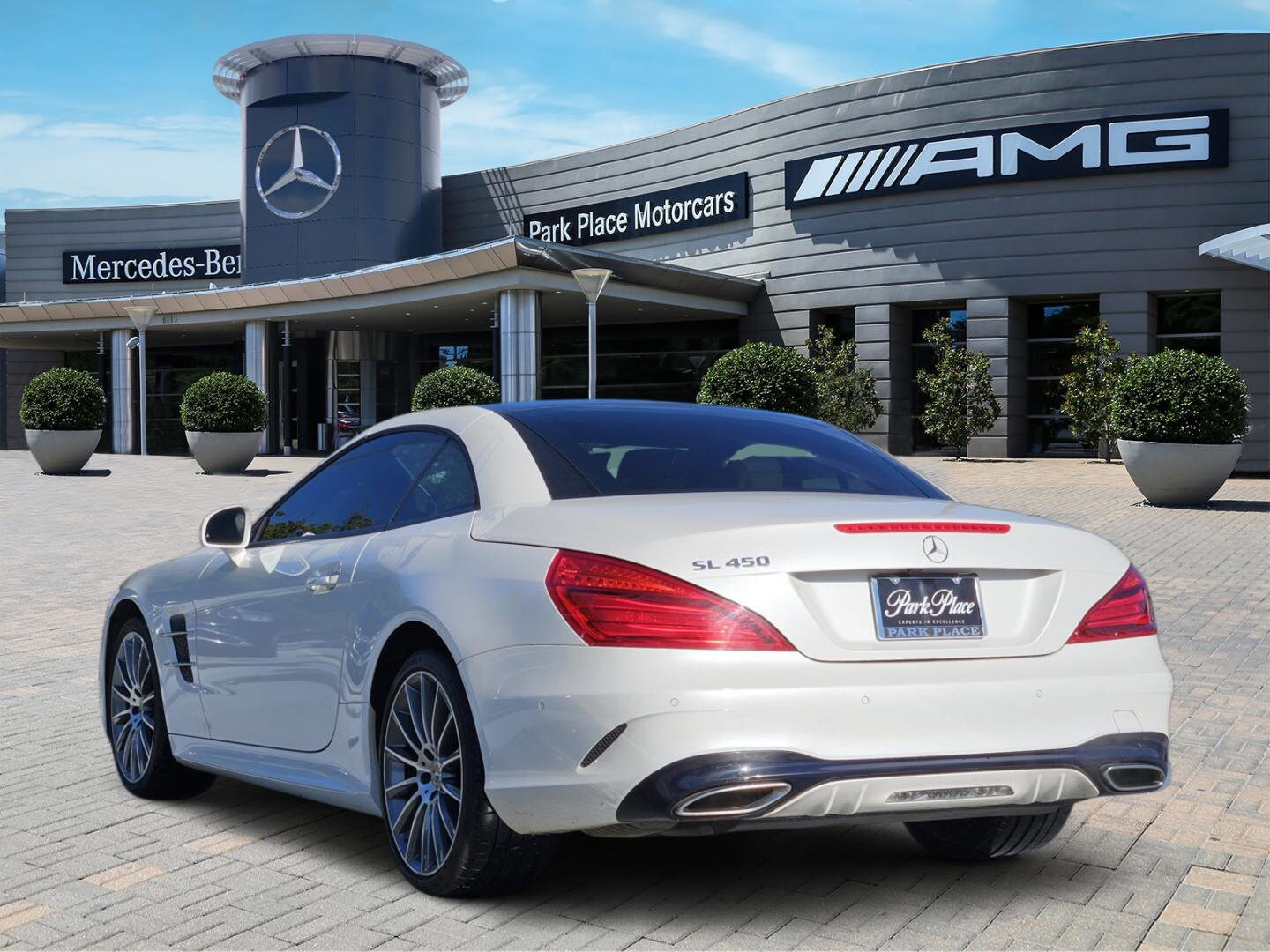 2020 Mercedes Benz SL 450 photo 4