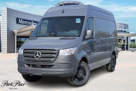 2025 Mercedes-Benz Sprinter 2500 Standard Roof 4-Cyl Diesel HO Van Cargo Van