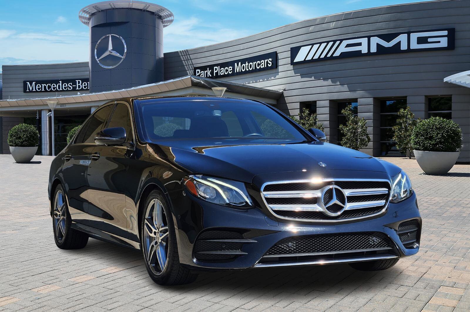 2020 Mercedes Benz E 350 Sedan photo 2