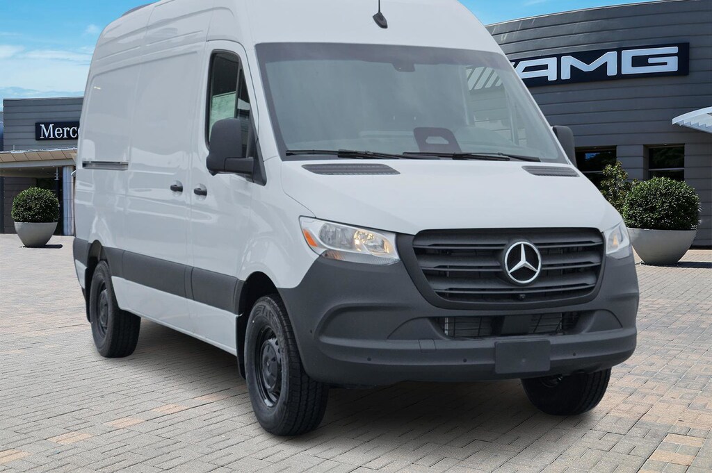 New 2025 Mercedes-Benz Sprinter 2500 Standard Roof 4-Cyl Diesel HO Van Cargo Van