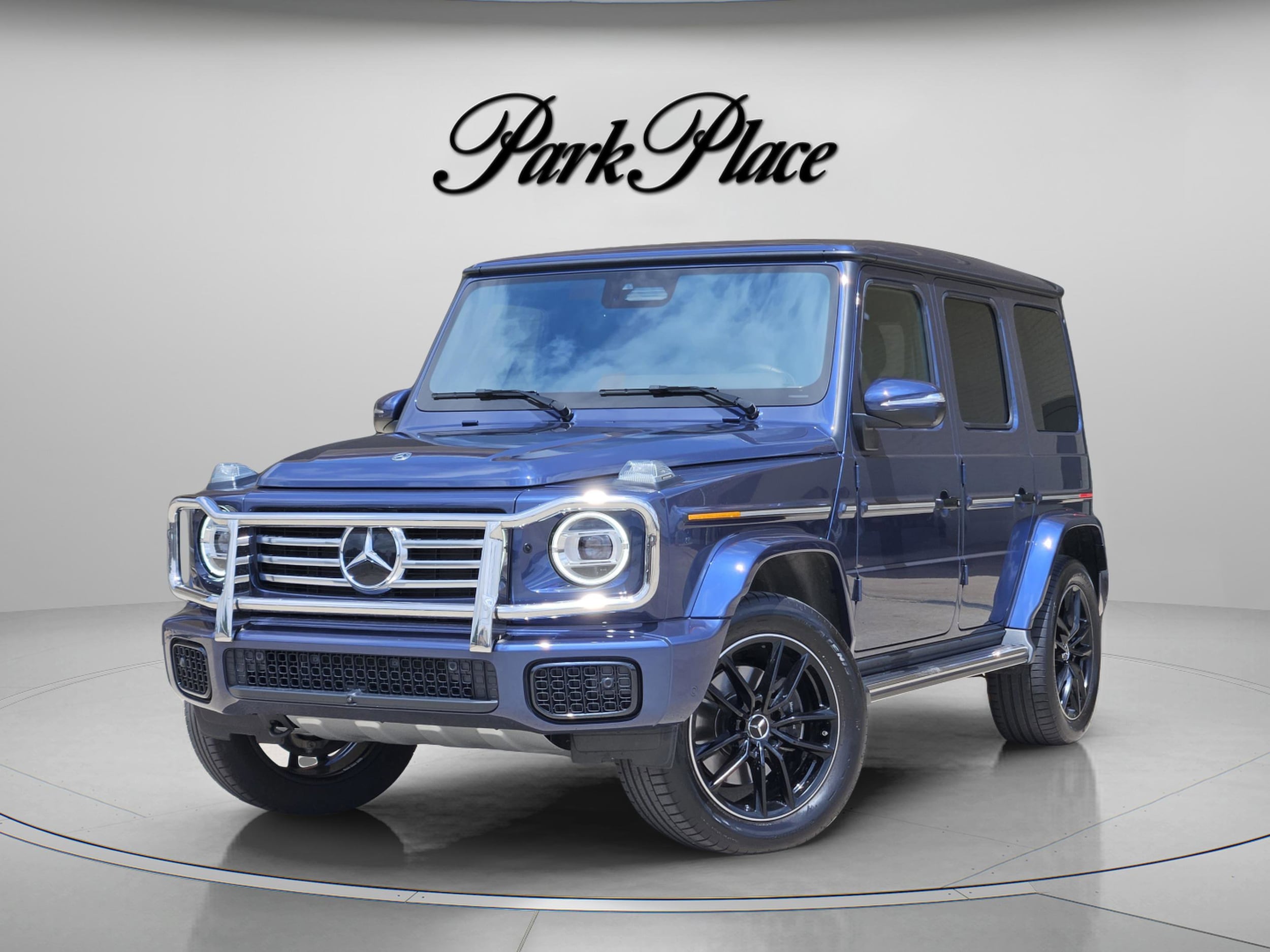 2025 Mercedes-Benz G-Class G 550's photo
