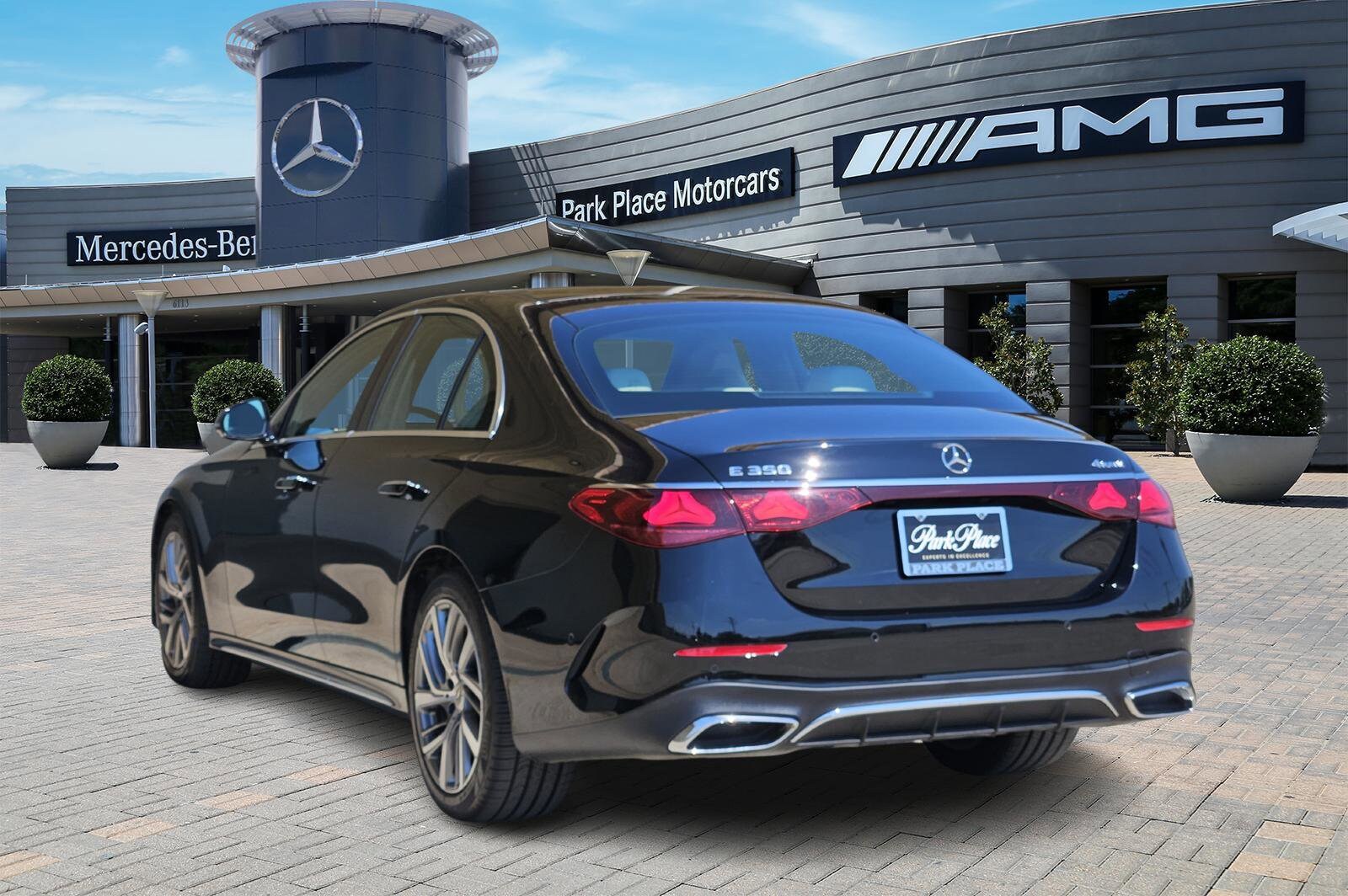 2024 Mercedes Benz E 350 Sedan photo 4