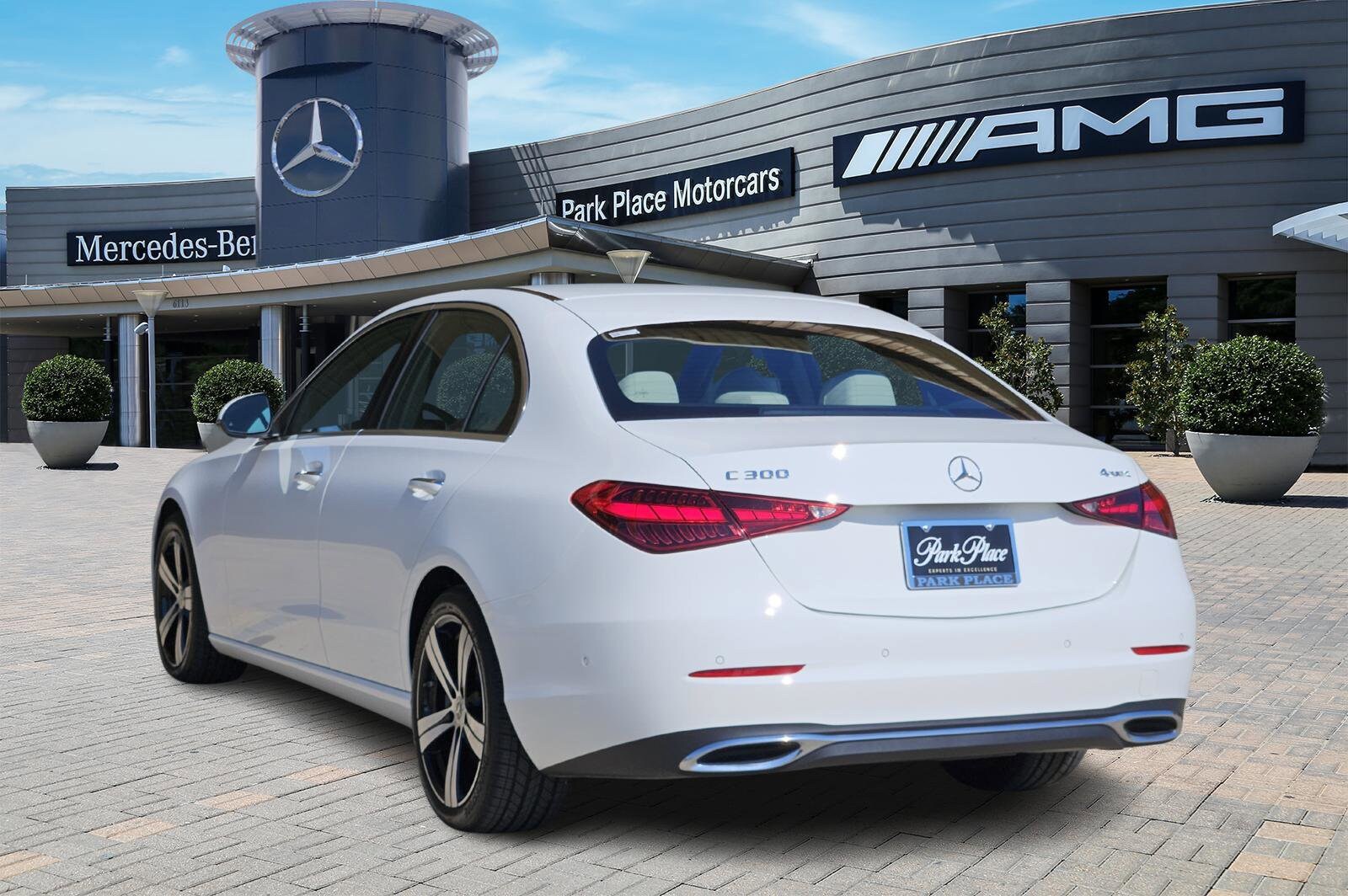 2025 Mercedes Benz C 300 Sedan 4MATIC photo 4