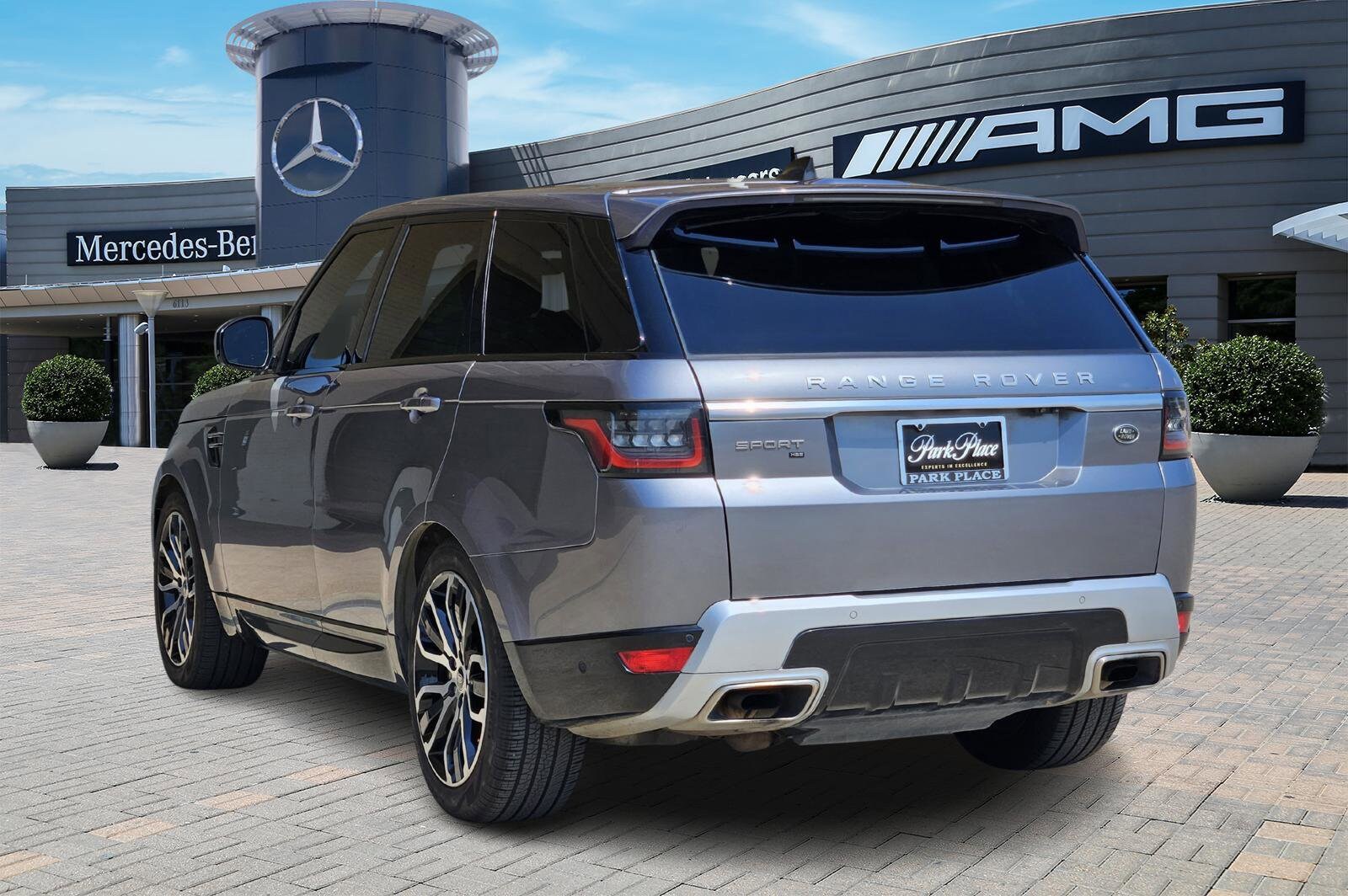 2020 Land Rover Range Rover Sport HSE photo 2