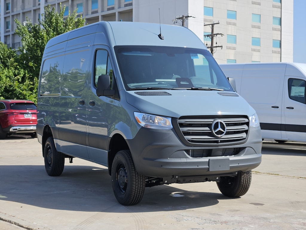 New 2026 Mercedes-Benz Sprinter 2500 Standard Roof 4-Cyl Diesel HO Van Cargo Van