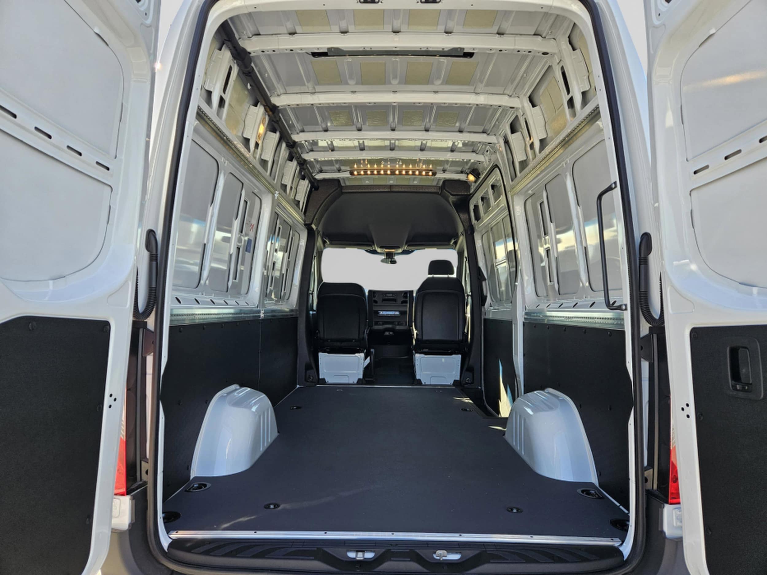 2026 Mercedes-Benz Sprinter Cargo Van Base - Photo 26