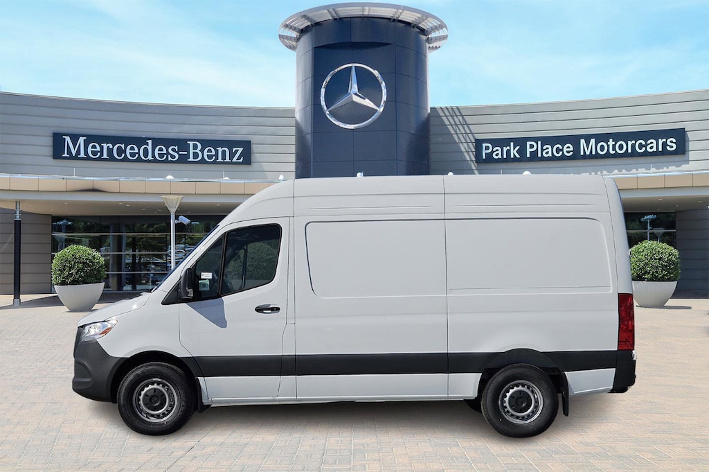 New 2025 Mercedes-Benz Sprinter 2500 Standard Roof 4-Cyl Diesel Van Cargo Van