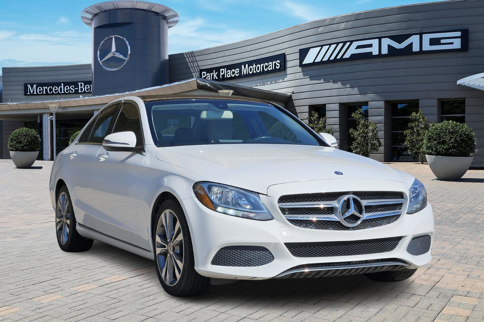 2017 Mercedes Benz C 300 Sedan photo 2