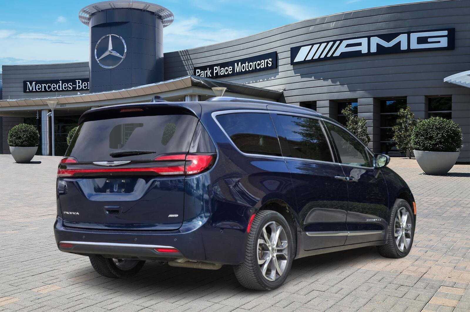 2021 Chrysler Pacifica Pinnacle photo 4