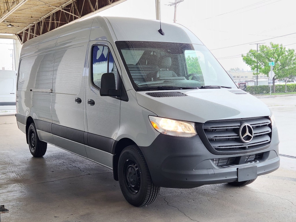 2024 New MercedesBenz Sprinter 2500 Van High Roof 4Cyl Diesel HO for