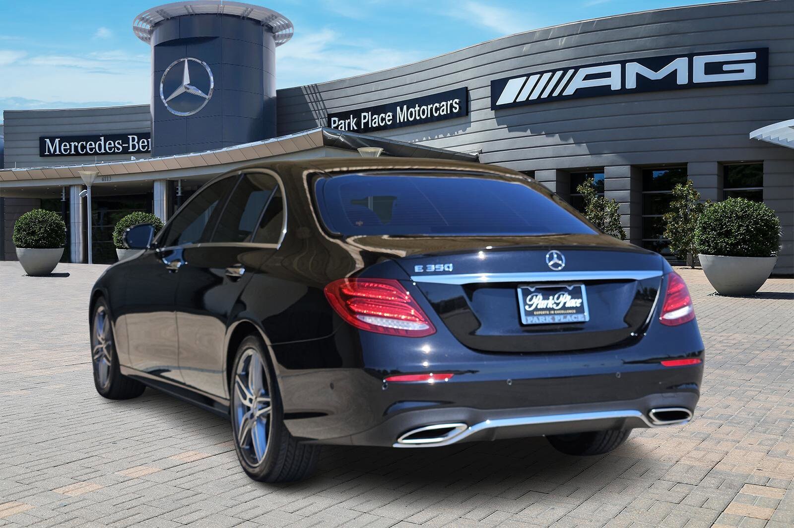 2020 Mercedes Benz E 350 Sedan photo 4