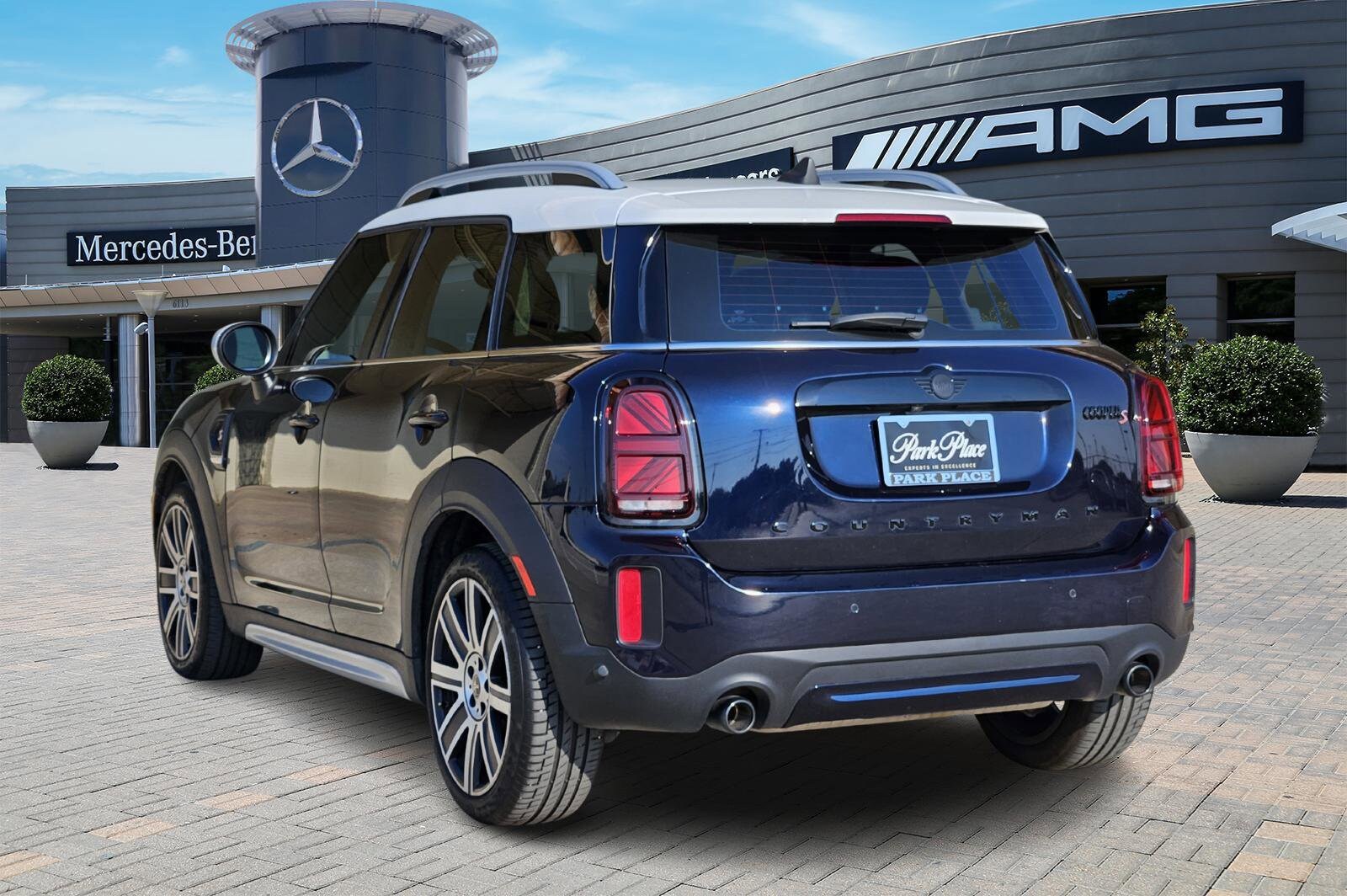 2024 Mini Countryman Iconic photo 2